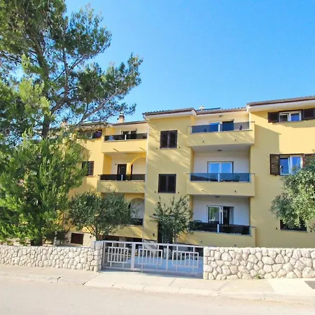 Tolles In Mit Eigenem Balkon Baska (Krk)